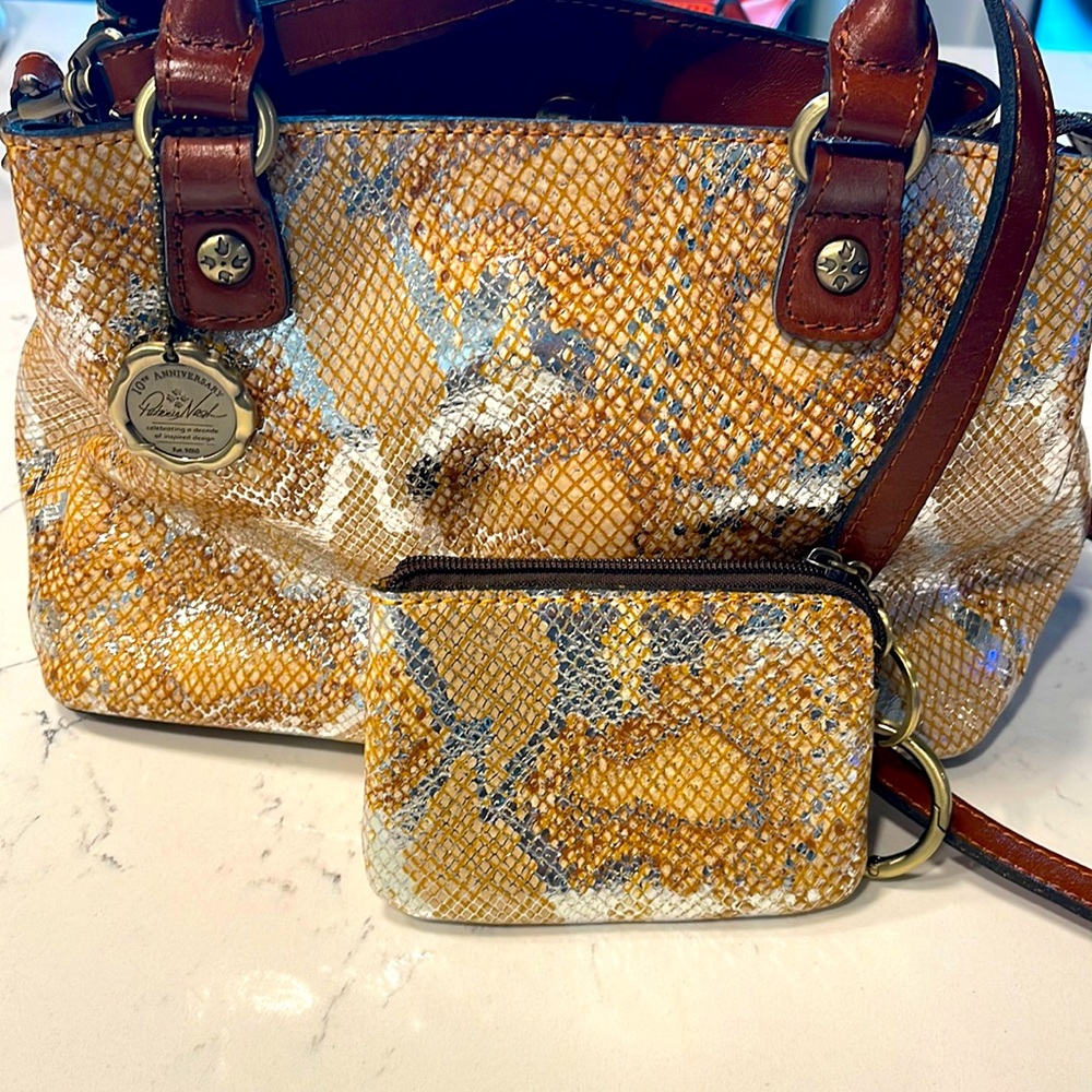 Patricia Nash purse and matching wallet🥰